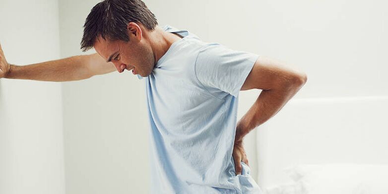 Faible douleur dans la prostatite